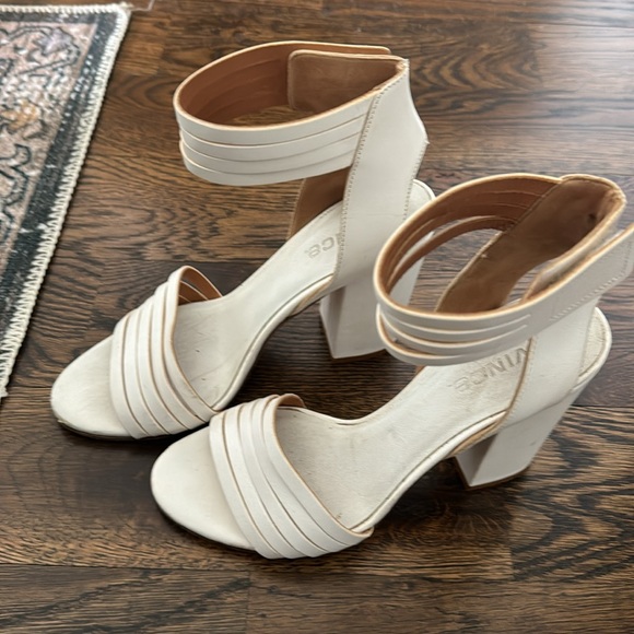 Vince ankle strap heeled sandal - Picture 6 of 6